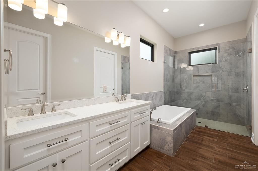 809 Grayson Avenue, McAllen, Texas image 17