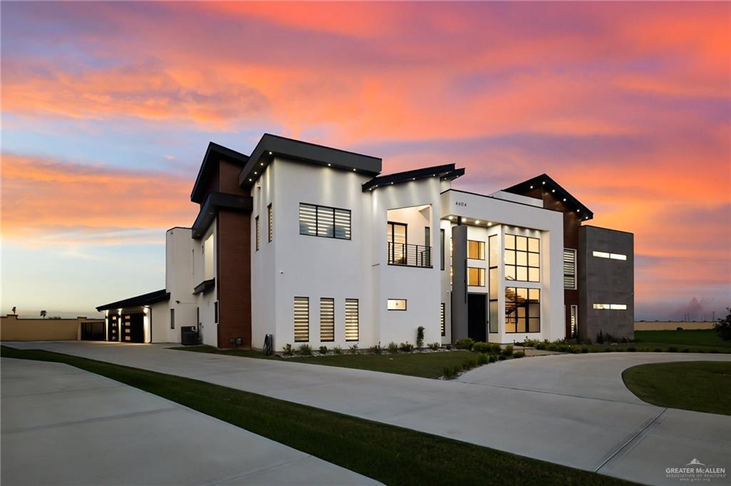4604 N Estancia Parkway, McAllen, Texas image 2