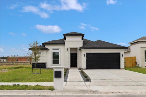 Homes For Sale - 2608 Linva Avenue<br/> Hidalgo County, Edinburg, TX 78541
