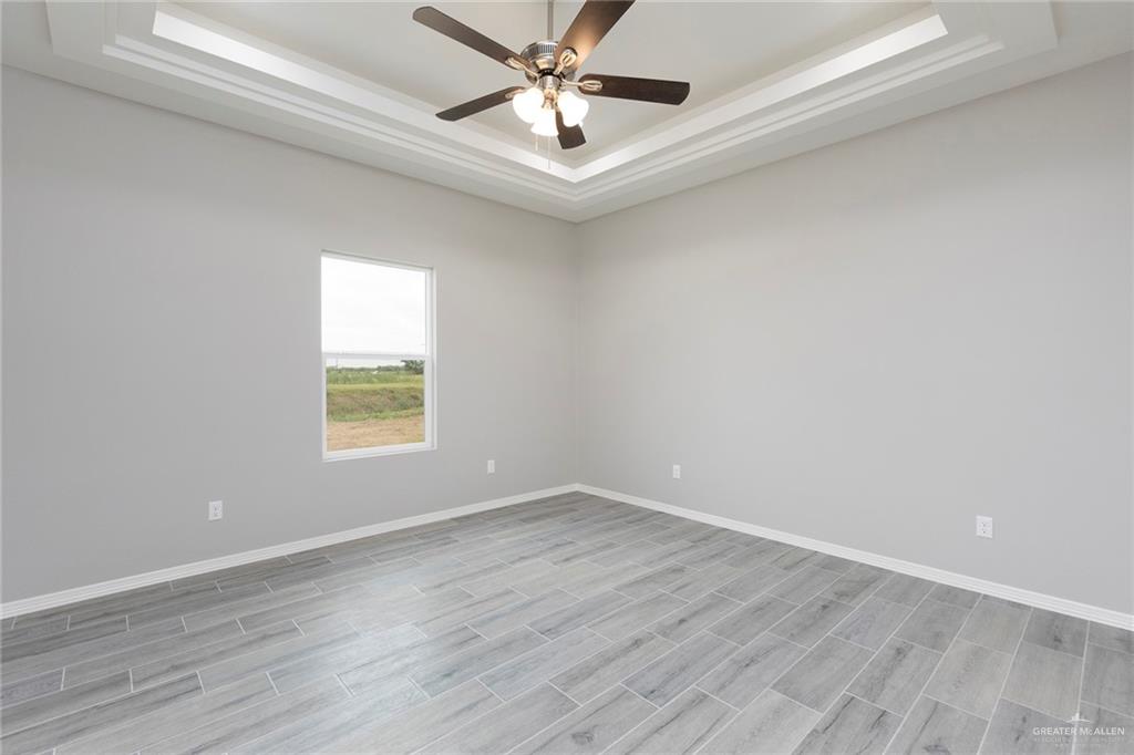 2314 Cuesta Del Sol Street, Edinburg, Texas image 9
