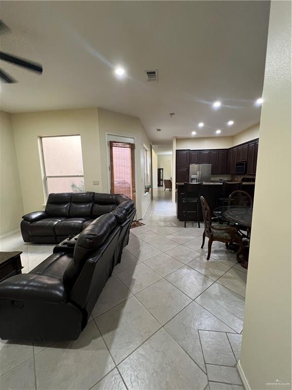 3105 S 6th Lane, McAllen, Texas image 4