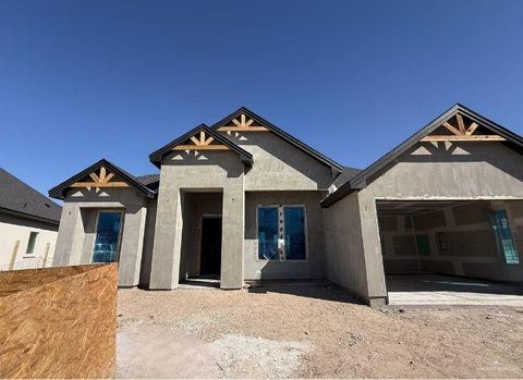 Homes For Sale - 701 La Laguna Road<br/> Mission, TX 78572