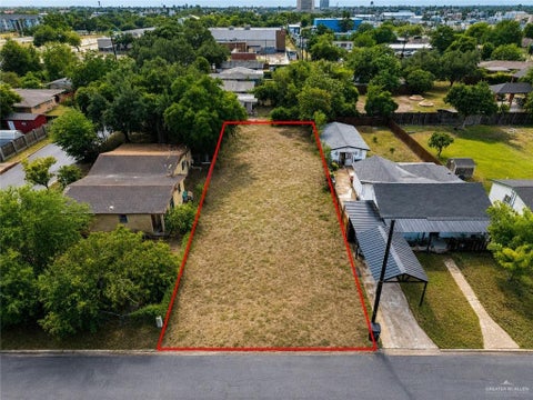 Vacant Land For Sale - 224 S 4th Street<br/> McAllen, TX 78501