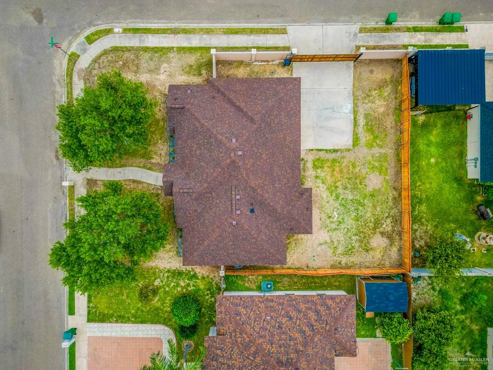 812 Chickadee Avenue, Pharr, Texas image 24