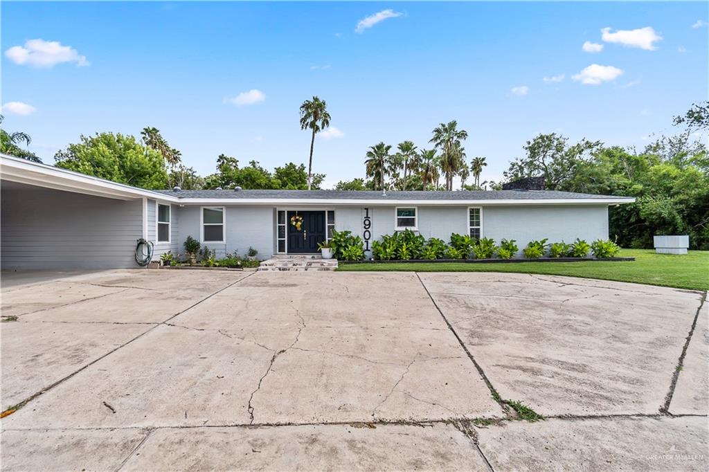 1901 E Mesquite Drive, Harlingen, Texas image 2