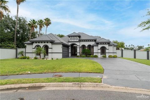 Photo of 3222 S 5th Lane, McAllen, TX 78503 (MLS # 487136)