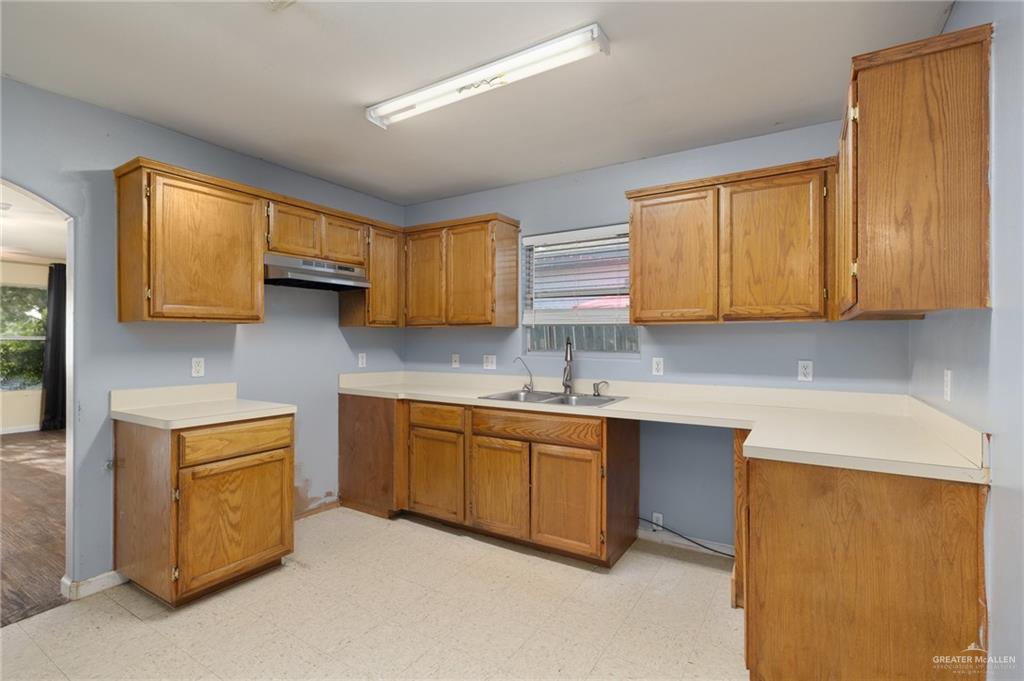 477 Serg Loop, Alamo, Texas image 4