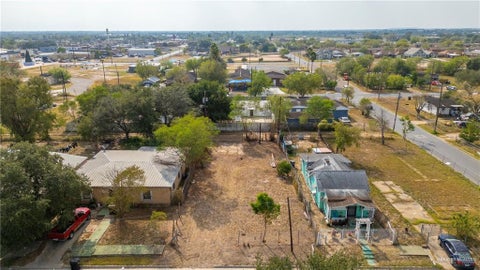 Multifamily For Sale - 222 W Pablo Layton Street<br/> Elsa, TX 78543