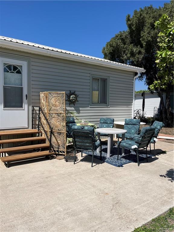 334 Fan Palm Drive, Alamo, Texas image 4