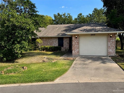 Homes For Sale - 4010 Carnation Circle<br/> McAllen, TX 78501