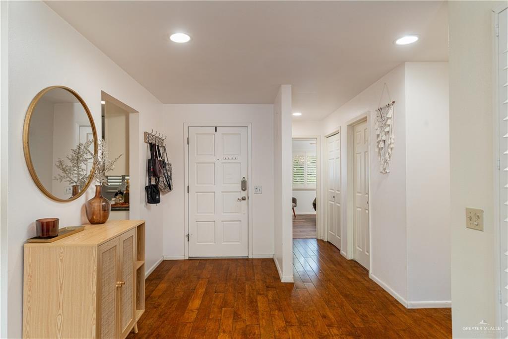 105 W Shasta Avenue #9, McAllen, Texas image 2