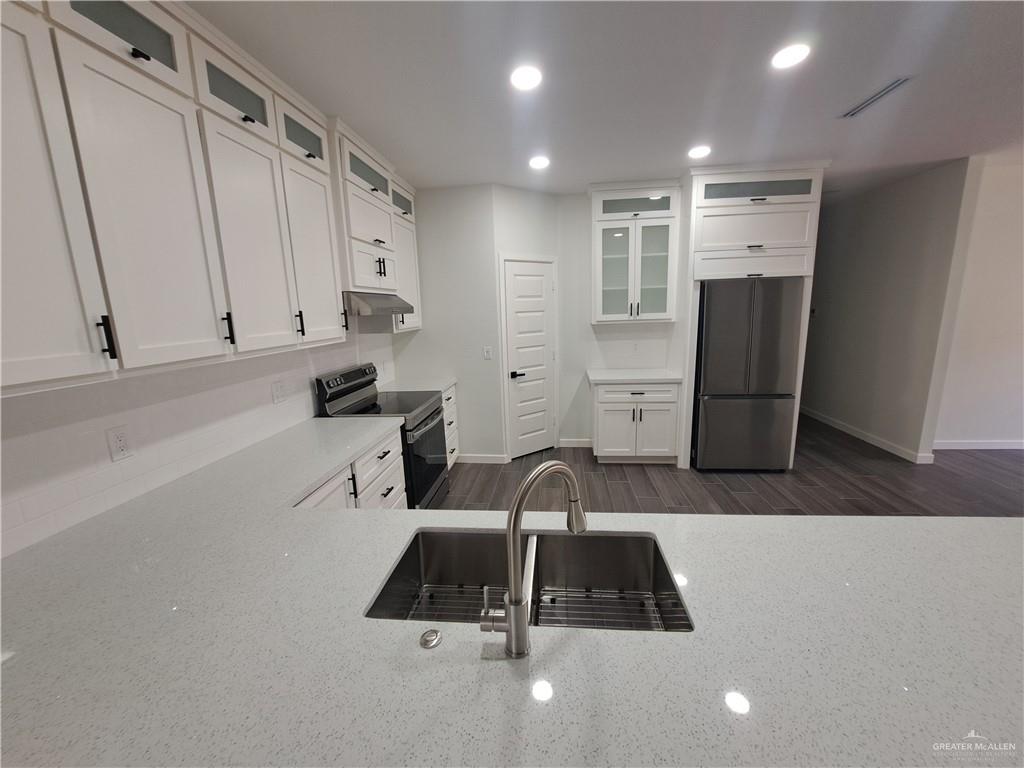 708 E 3rd Avenue, Elsa, Texas image 32