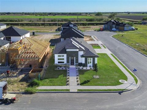Photo of 4004 Alexia Lane, Edinburg, TX 78542 (MLS # 497396)
