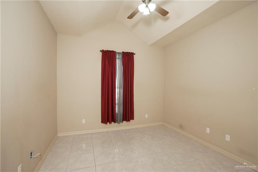 1110 E 8th Street, San Juan, Texas image 5