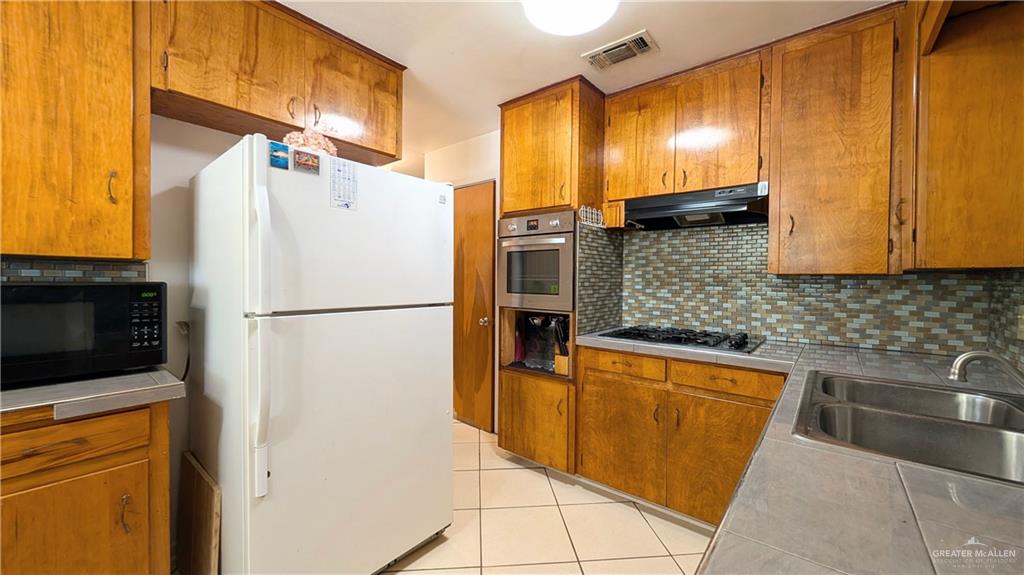 1624 E Los Ebanos Boulevard, Brownsville, Texas image 8