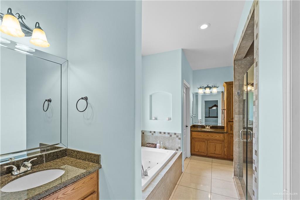 1904 S Erica Street, Pharr, Texas image 9