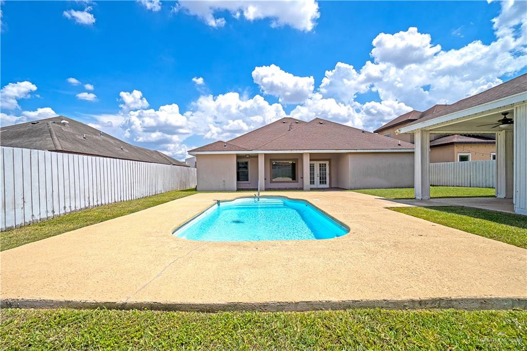 1904 S Erica Street, Pharr, Texas image 4