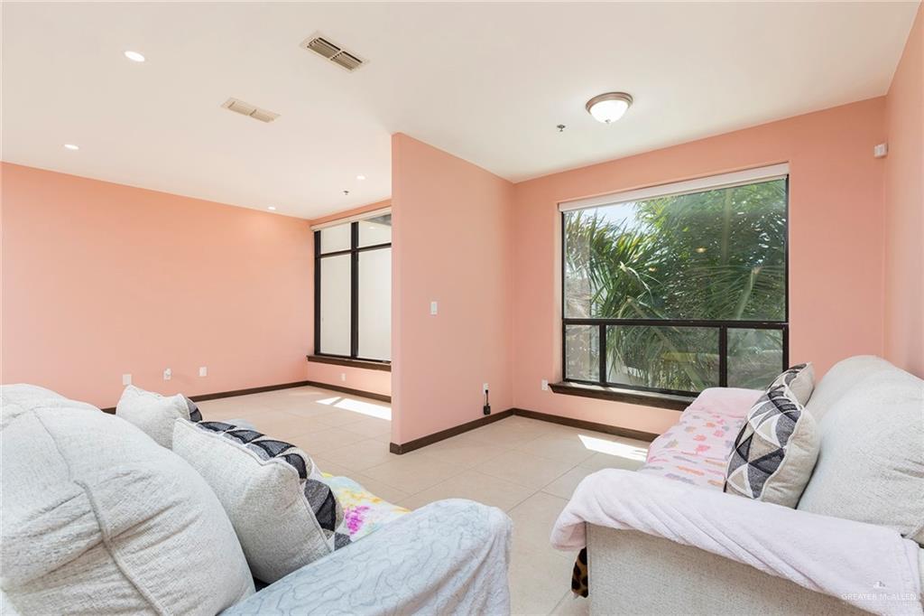 813 Travis Street #416, Mission, Texas image 9