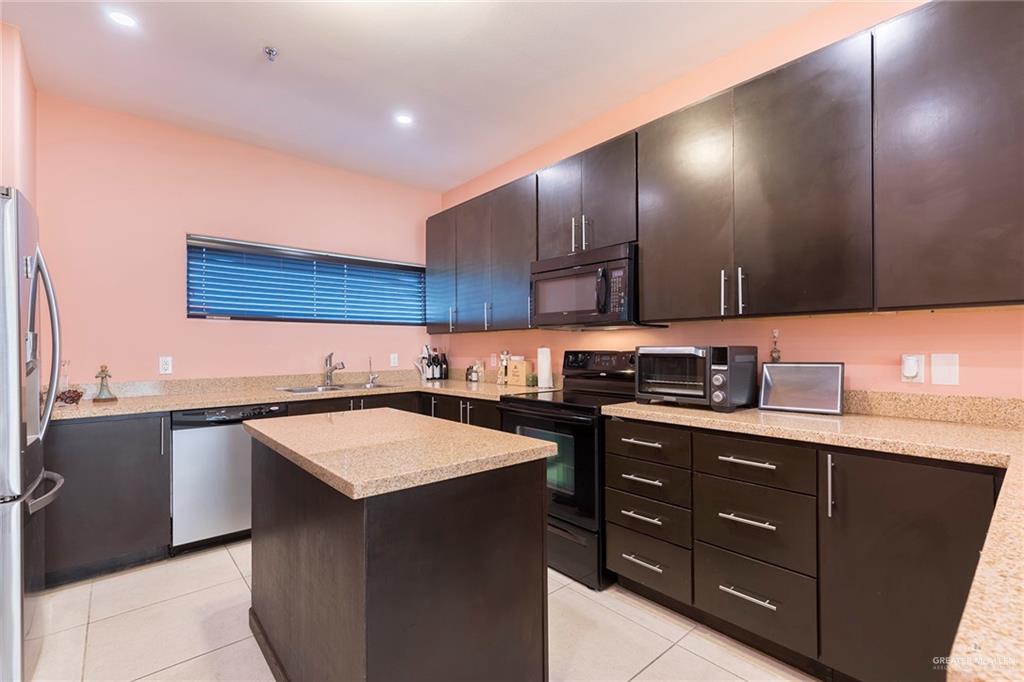 813 Travis Street #416, Mission, Texas image 6