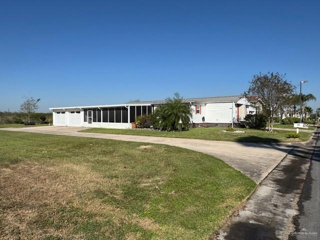 1035 Santa Maria Street, Mercedes, Texas image 24