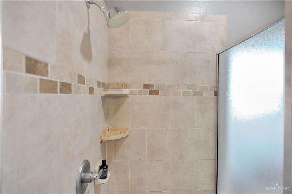 5302 Huisache Avenue, Pharr, Texas image 15