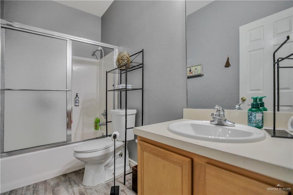 5302 Huisache Avenue, Pharr, Texas image 18