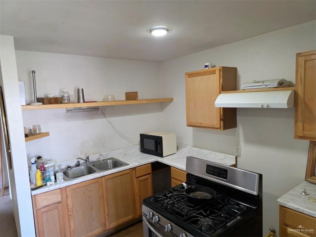 1001 S 5th Avenue, Edinburg, Texas image 7