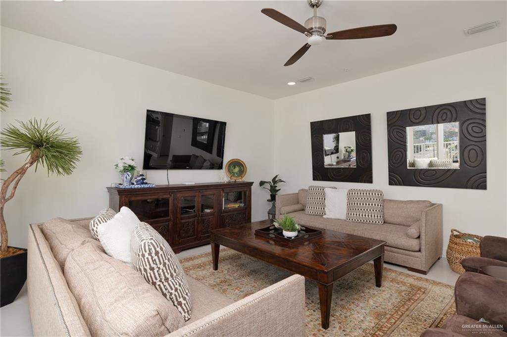 2700 Gulf Boulevard, South Padre Island, Texas image 7