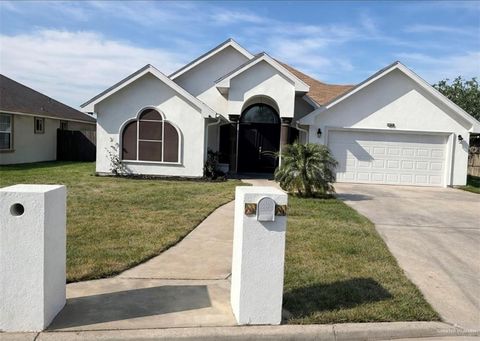 Apartment For Sale - 1004 Villas Del Norte Street<br/> Weslaco, TX 78599