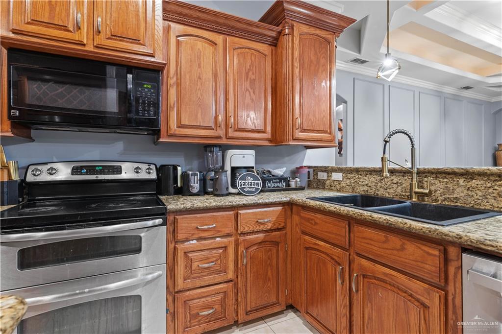 915 E San Marcelo Boulevard, Brownsville, Texas image 17