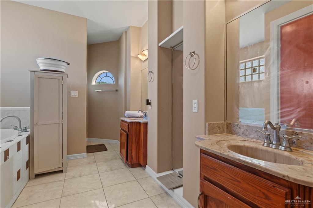 915 E San Marcelo Boulevard, Brownsville, Texas image 26