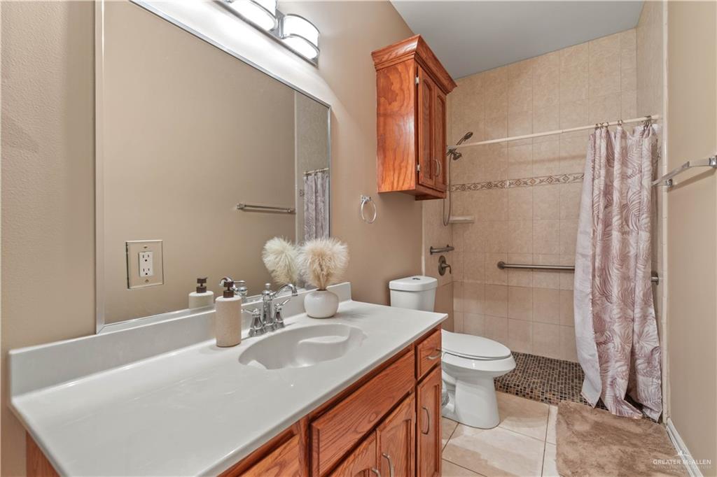 915 E San Marcelo Boulevard, Brownsville, Texas image 21