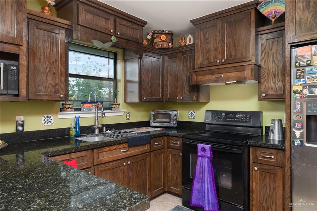 1904 E Hibiscus Avenue, Hidalgo, Texas image 7