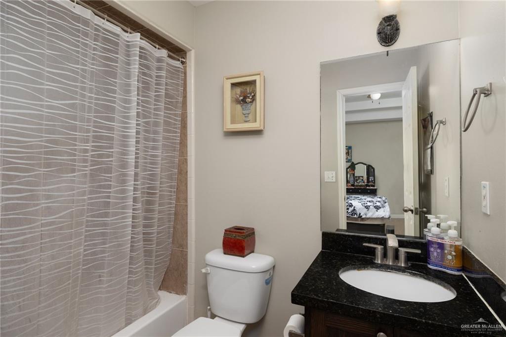 1904 E Hibiscus Avenue, Hidalgo, Texas image 11