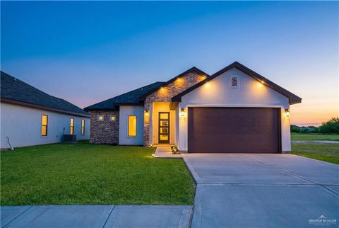 Photo of 1704 Foxtail Street, Donna, TX 78537 (MLS # 505117)