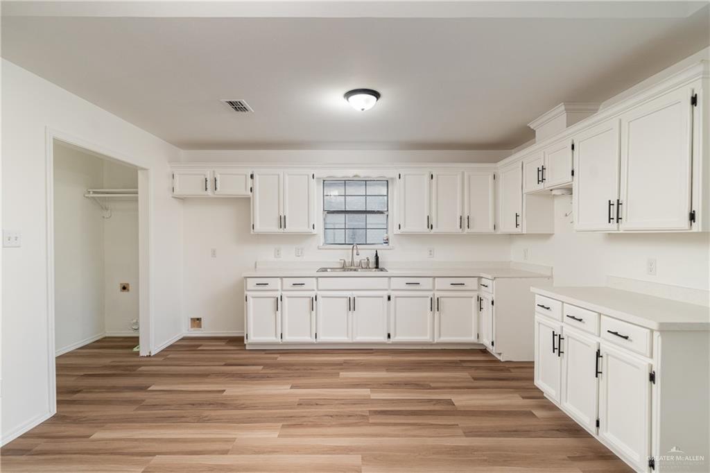 119 Encino Drive, San Juan, Texas image 4