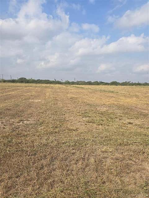 Apartment For Sale - 0000 E Davis<br/> Edinburg, TX 78541