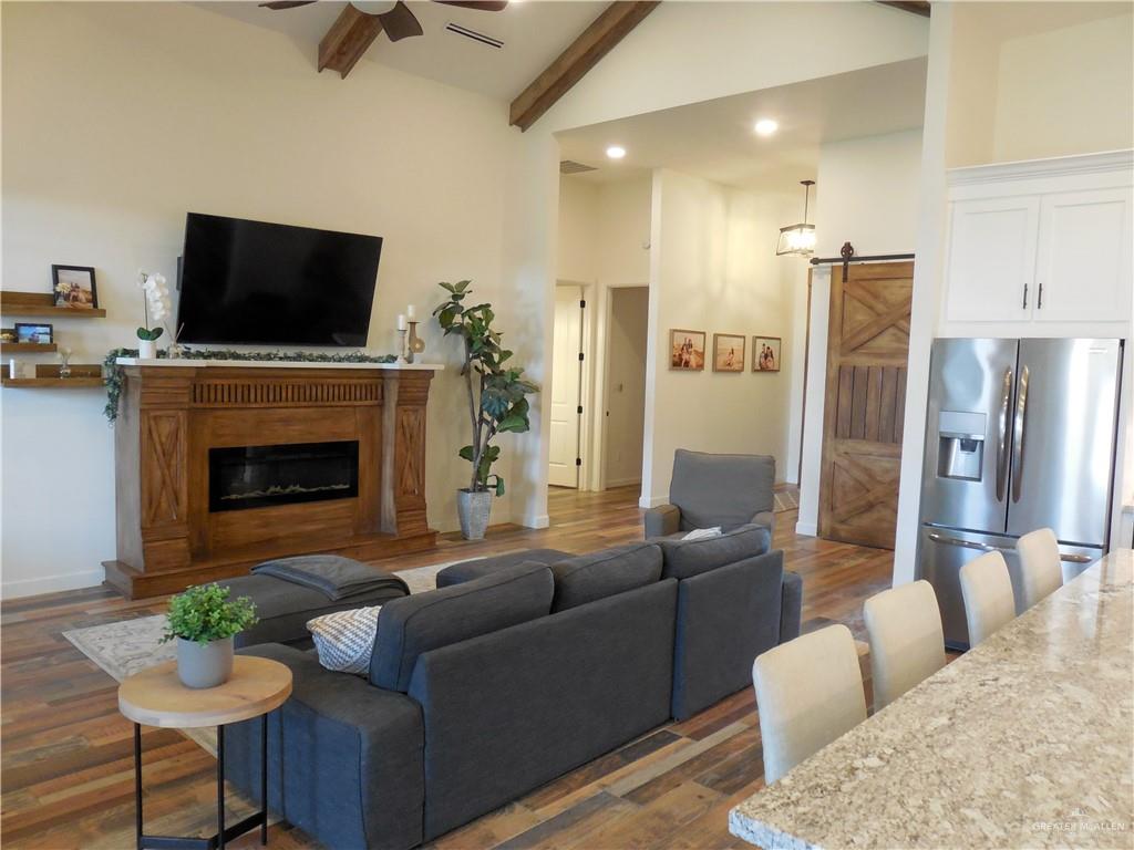 Edinburg, Texas 78539, United States, 4 Bedrooms Bedrooms, ,4 BathroomsBathrooms,Residential,Active,244793