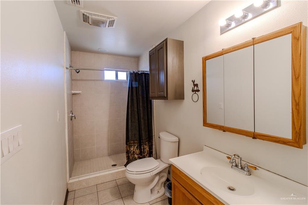 208 Guajolote Ranch Road, Delmita, Texas image 14