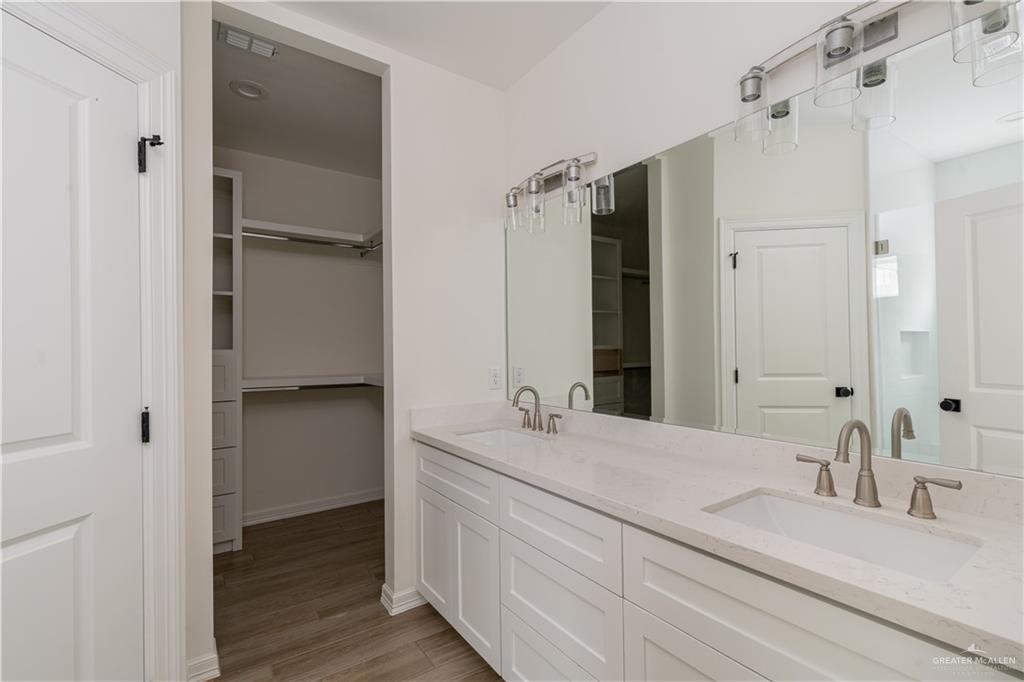 401 Southland Avenue, Edinburg, Texas image 15