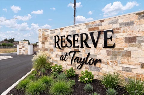 Vacant Land For Sale - 2506 E 21st Street<br/> Mission, TX 78572