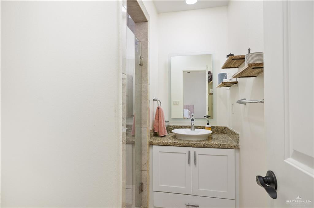 2803 Thompson Street, Mission, Texas image 12