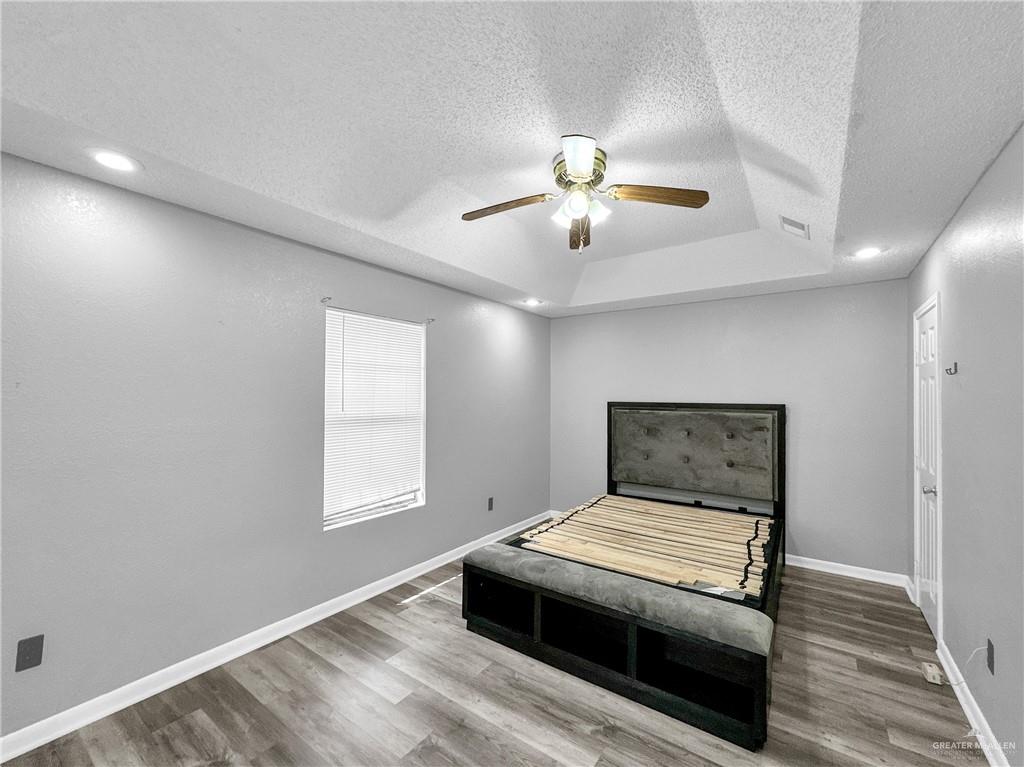916 S 17 1/2 Street, McAllen, Texas image 9