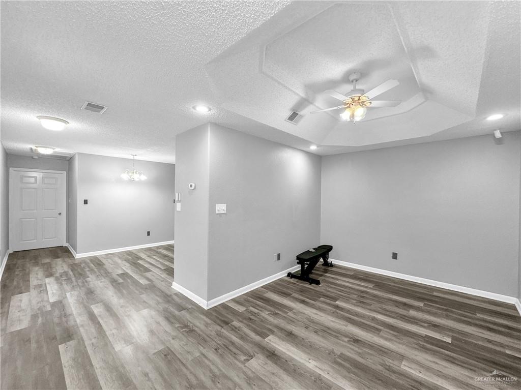 916 S 17 1/2 Street, McAllen, Texas image 4