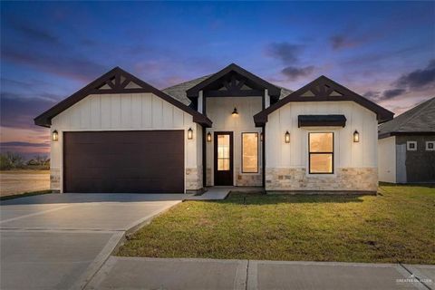 Photo of 1706 Foxtail Street, Donna, TX 78537 (MLS # 497696)