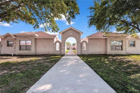 Multifamily For Sale - 1010 Cedarwood Drive<br/> Starr County, Rio Grande City, TX 78582