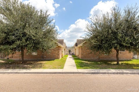 Multifamily For Sale - 1613 Tampa Street<br/> Hidalgo County, Edinburg, TX 78541