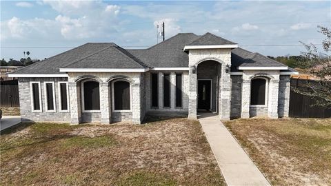 Photo of 321 Gladiola Drive, Elsa, TX 78543 (MLS # 493183)