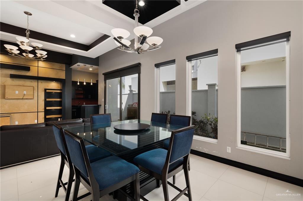 305 N Mockingbird Avenue, Mission, Texas image 4