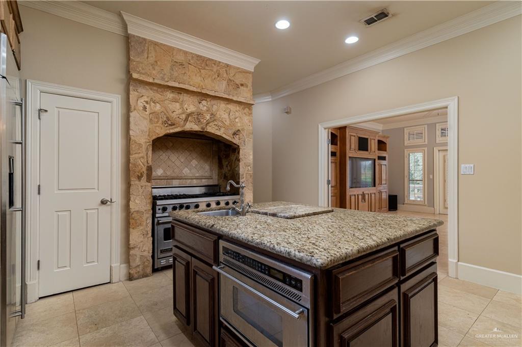 517 Ridge Road, Alamo, Texas image 5